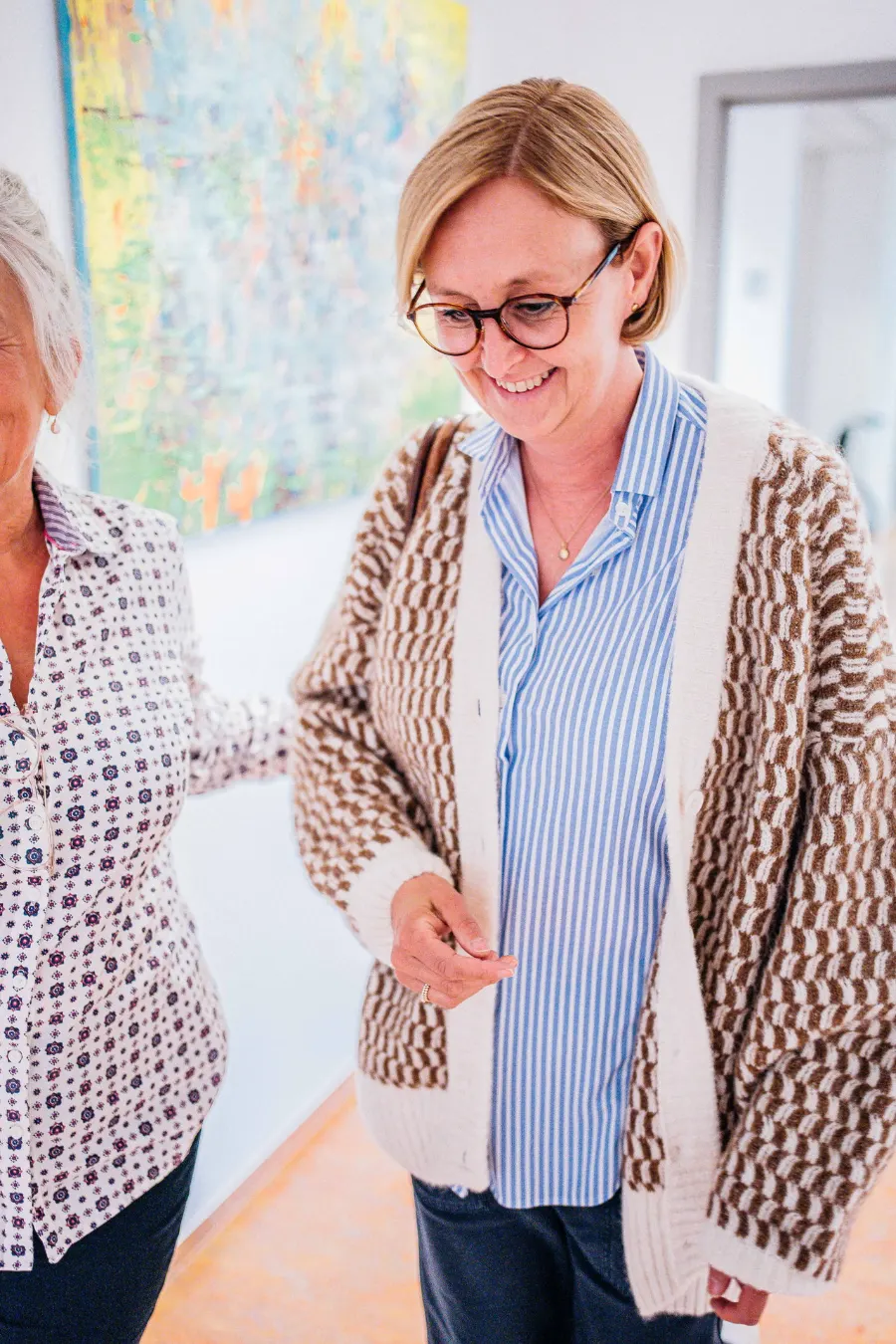 Ärztin im Gespräch mit einer Patientin